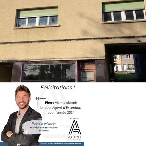 Ensemble immobilier : Un Local Commercial + Appartement Duplex.