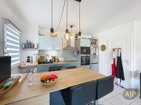 Vente appartement Gujan Mestras : 274 000 € - AJP ACTEA La Hume