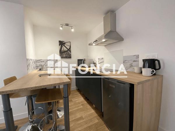 Location Appartement meublé 2 pièces 24.1 m² - 59 RUE DU PETIT TOUR Poitiers 86000