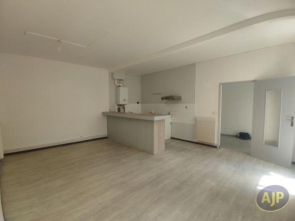 Location appartement Castelnau De Medoc : 783 € - AJP Pauillac Immobilier