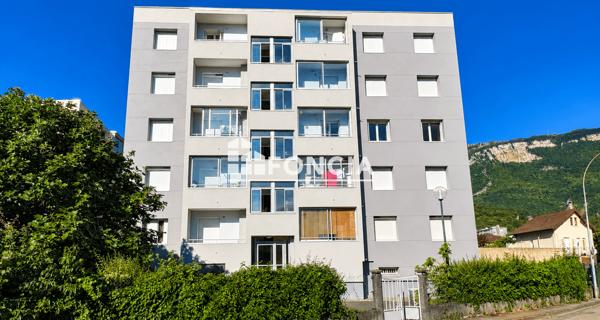 À vendre Studio 27.88 m² - Fontaine 38600