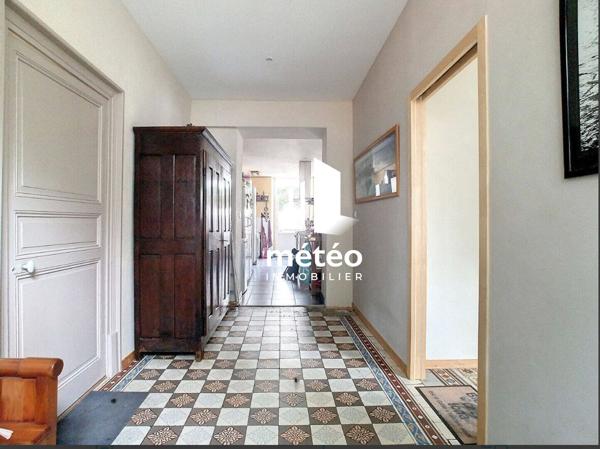 Le Logis d’Hastrel : Charme et Histoire au Bourg d’Olonne-sur-Mer