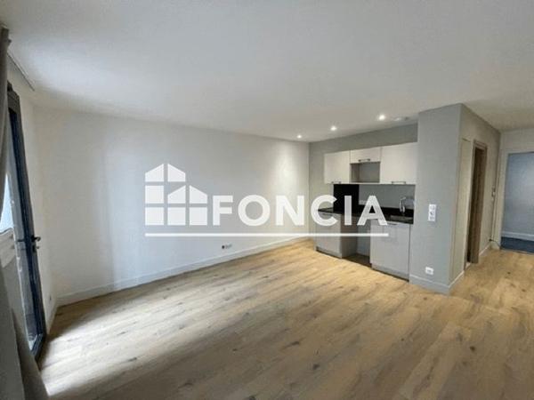 Location Studio 30.41 m² - BAT A - PORTE 9 Avignon 84000