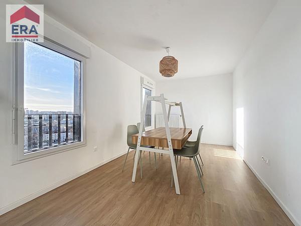 A VENDRE - DUPLEX DERNIER ETAGE + TERRASSE + PARKING