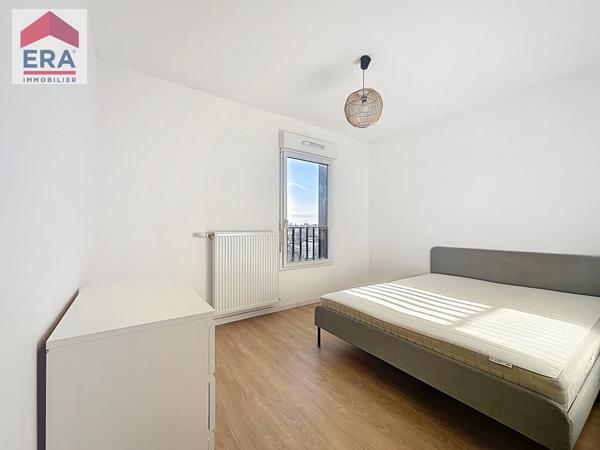 A VENDRE - DUPLEX DERNIER ETAGE + TERRASSE + PARKING