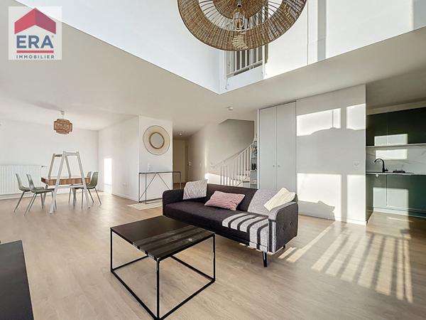 A VENDRE - DUPLEX DERNIER ETAGE + TERRASSE + PARKING