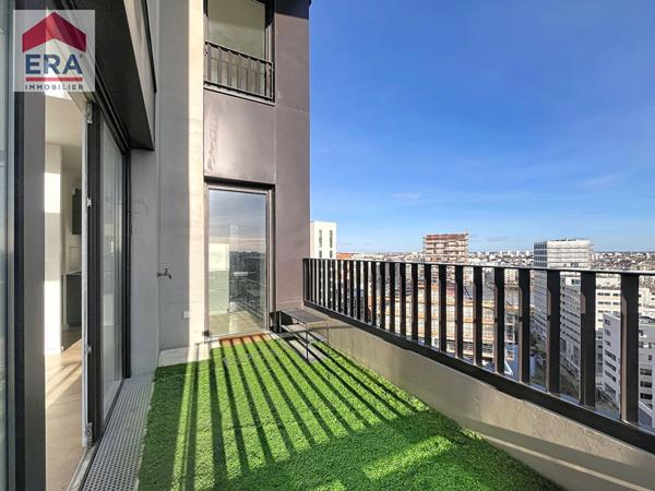 A VENDRE - DUPLEX DERNIER ETAGE + TERRASSE + PARKING