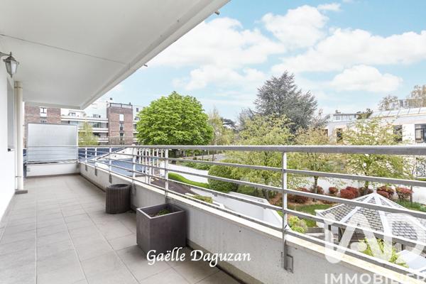 Appartement à vendre 3 pièces 60 m² Gagny