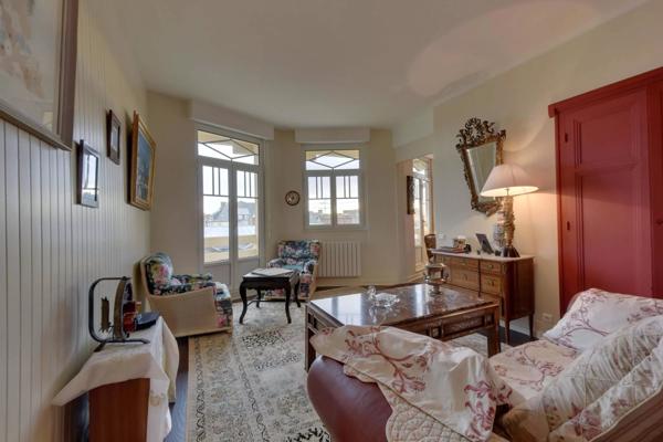 Appartement vue mer dans le centre ville de Dinard