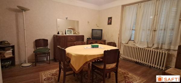 maison en pierres 3ch terrain et 6 garages loués