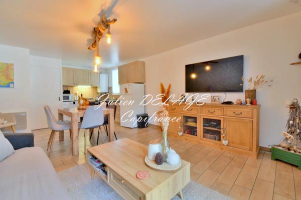 Les Orres – Appartement rénové, vendu meublé, balcon et cave, expo sud-ouest