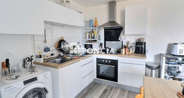À vendre Appartement 3 pièces 52.82 m² - Saint-genis-laval 69230