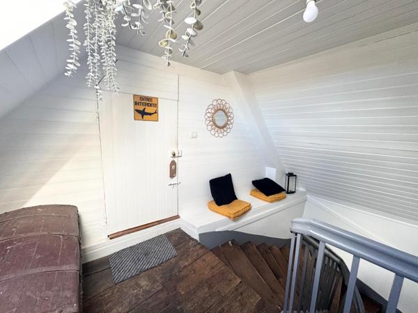 Maison de ville à Ernée de 215 m² Plusieurs Possibilités !