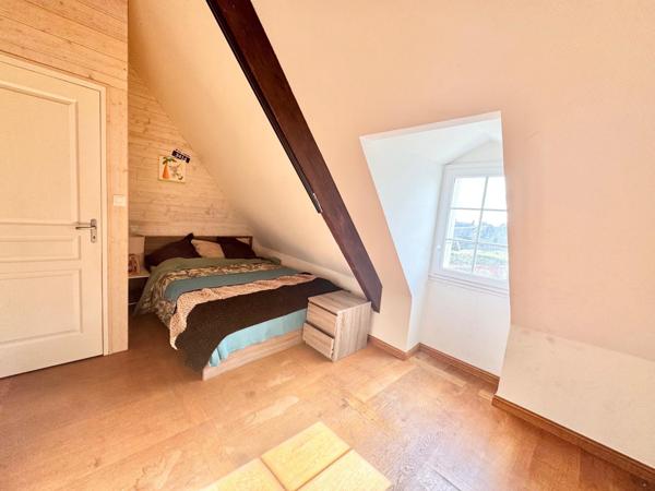 Maison de ville à Ernée de 215 m² Plusieurs Possibilités !