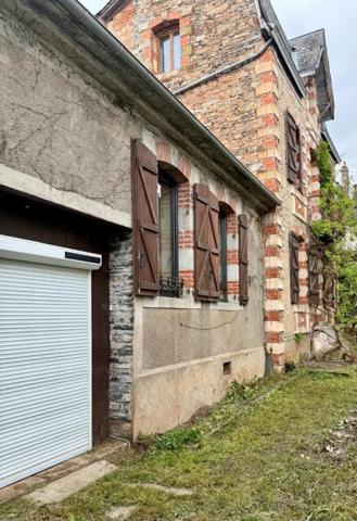 Maison 1900 avec Rooftop et 4 chambres - Allassac