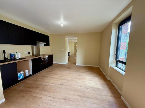 Maison 1900 avec Rooftop et 4 chambres - Allassac