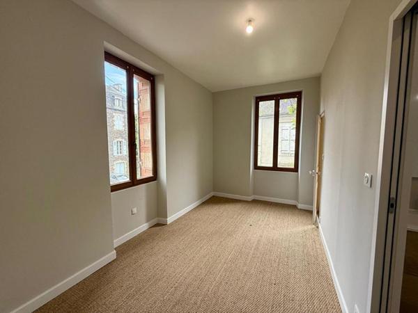 Maison 1900 avec Rooftop et 4 chambres - Allassac