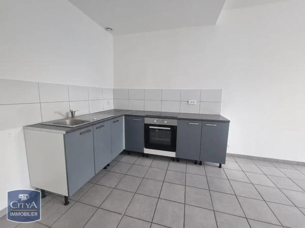 Appartement à louer 4 pièces 64.21m² Saint-Quentin (02100)