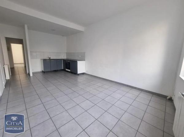 Appartement à louer 4 pièces 64.21m² Saint-Quentin (02100)