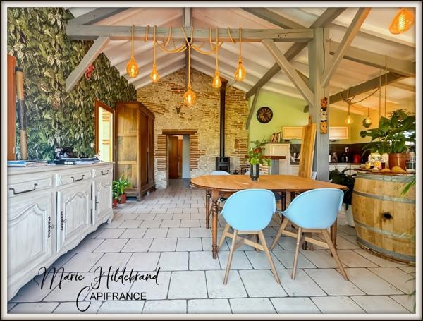 VALENCE D’AGEN – Maison 127 m² – Lumineuse – Espaces Atypiques – Terrasse -Jardin et Double Garage