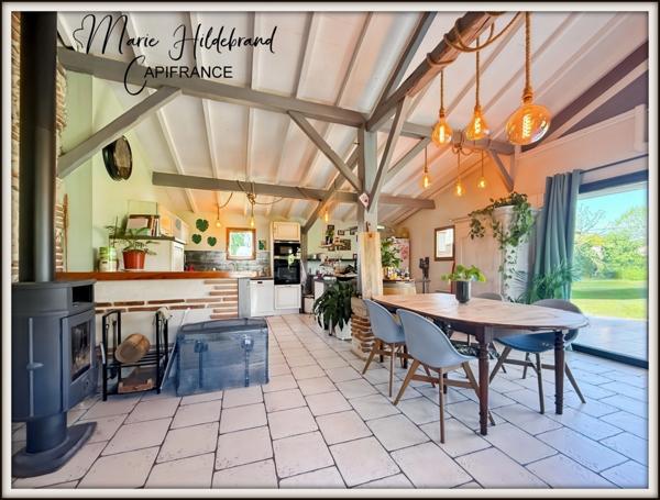 VALENCE D’AGEN – Maison 127 m² – Lumineuse – Espaces Atypiques – Terrasse -Jardin et Double Garage
