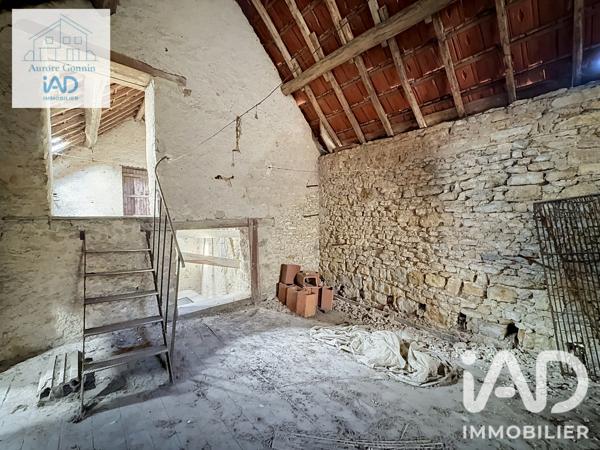 Immeuble à vendre 400 m² Saint-Pierre-le-Moûtier