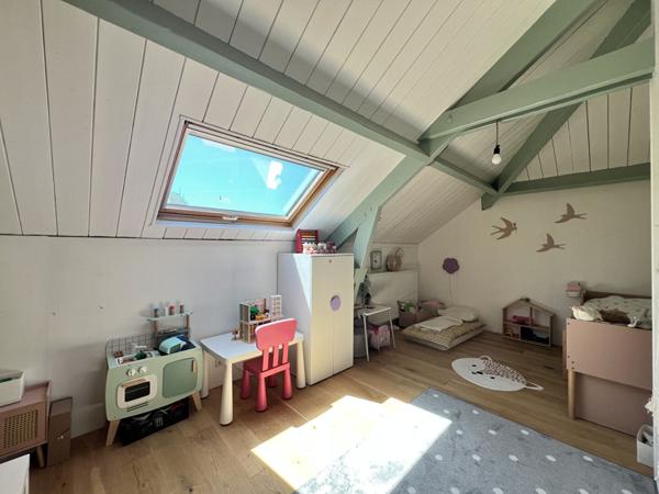 Maison 6 pièce(s) 5 chambre(s) 172 m²