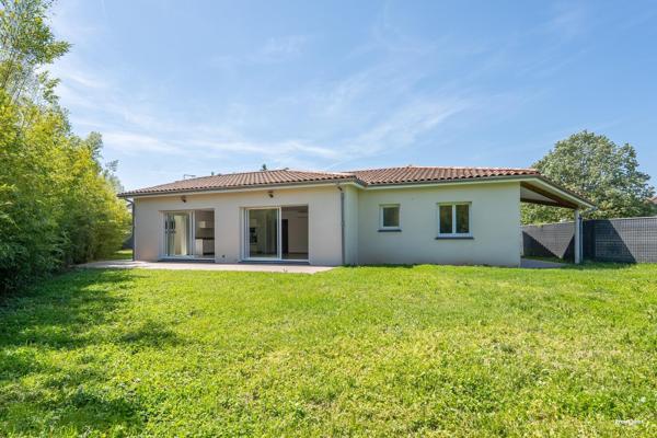 Maison contemporaine de plain-pied – 127 m² – Lespinasse