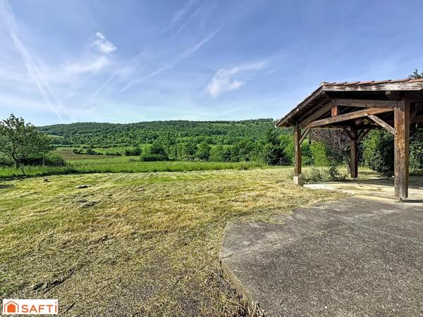 Maison de plain-pied – 3 chambres – Double garage – Environnement calme