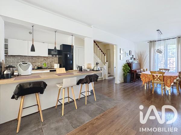 Maison à vendre 6 pièces 132 m² Saint-Maur-des-Fossés