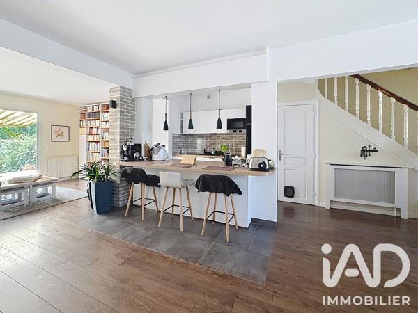 Maison à vendre 6 pièces 132 m² Saint-Maur-des-Fossés