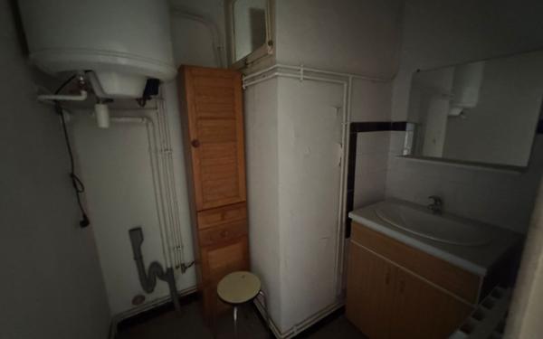 Immeuble à vendre    3 pièces •  Saint-Ambroix