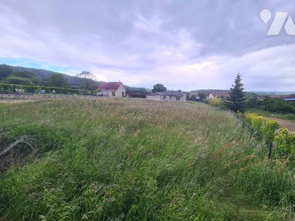 Terrain constructible de 1 132 m² – Champoux (proche Besançon)