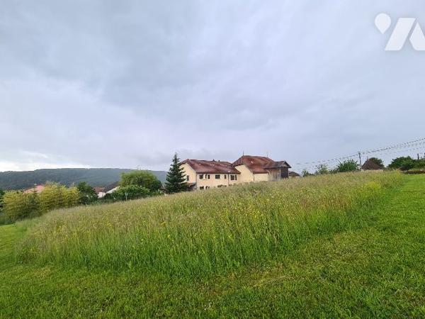 Terrain constructible de 1 132 m² – Champoux (proche Besançon)