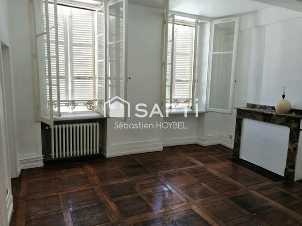 Immeuble de rapport – 7 appartements loués – Cœur historique d’AUCH