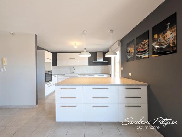 A vendre appartement T4 Lumineux de 91 m² avec Terrasse et Garage – Ambérieu-en-Bugey