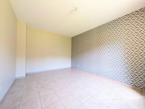 A vendre appartement T4 Lumineux de 91 m² avec Terrasse et Garage – Ambérieu-en-Bugey