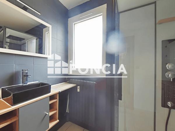 Location Appartement 4 pièces 79.11 m² - 31 BIS AVENUE CDT DUMONT Gap 05000