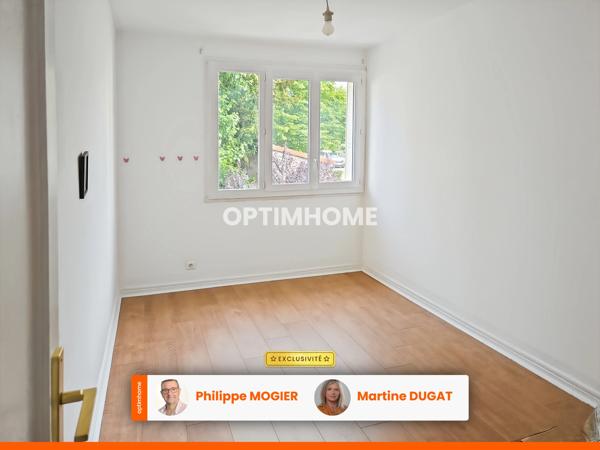 Appartement rénové, T3 avec 2 chambres, parking et cave à VICHY