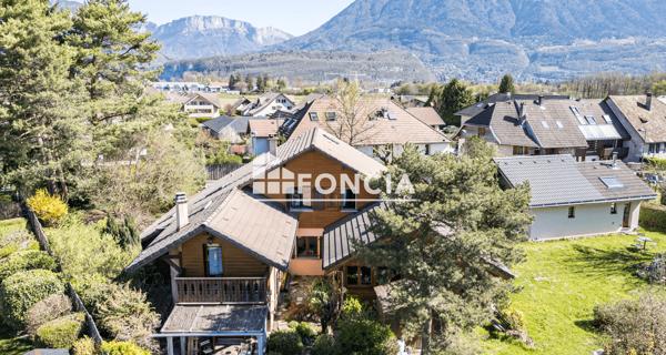 À vendre Maison 11 pièces 232 m² - Saint-jorioz 74410
