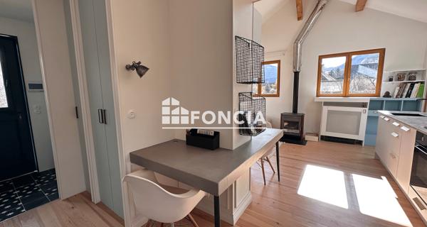 À vendre Maison 11 pièces 232 m² - Saint-jorioz 74410