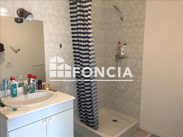 Location Studio 25 m² - 407 AVENUE JEAN JAURES La Roche Sur Foron 74800