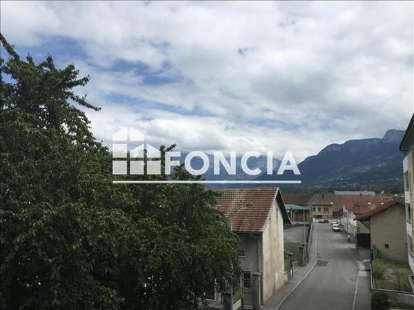 Location Studio 25 m² - 407 AVENUE JEAN JAURES La Roche Sur Foron 74800