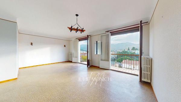 Maison, Immeuble, 9 pièces, double garage, jardin