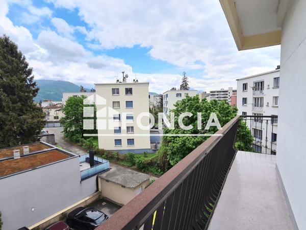 Location Appartement 2 pièces 63.61 m² - 1 BOULEVARD CLEMENCEAU Grenoble 38000