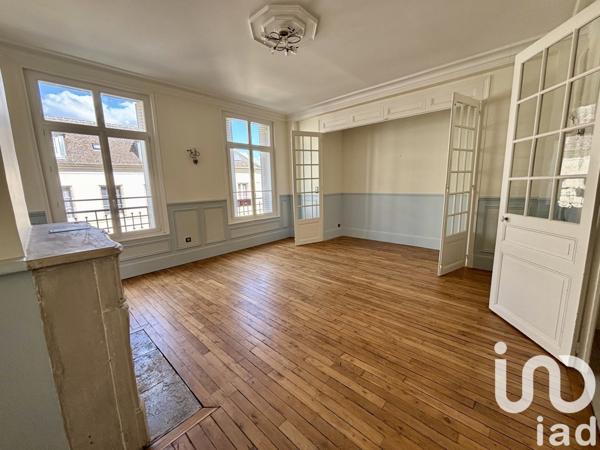 Location appartement 4 pièces 122 m² Compiègne