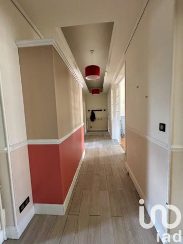 Location appartement 4 pièces 122 m² Compiègne