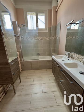 Location appartement 4 pièces 122 m² Compiègne