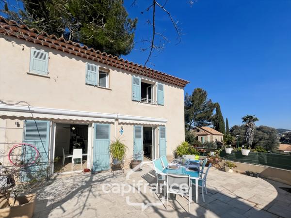 Maison à vendre 5 pièces HYERES (83), Costebelle, Parc de la Luquette, 3 chambres, Garage double et grande Terrasse de 65m2