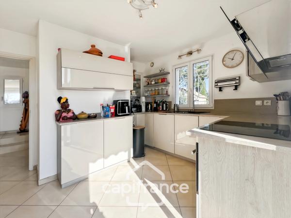 Maison à vendre 5 pièces HYERES (83), Costebelle, Parc de la Luquette, 3 chambres, Garage double et grande Terrasse de 65m2